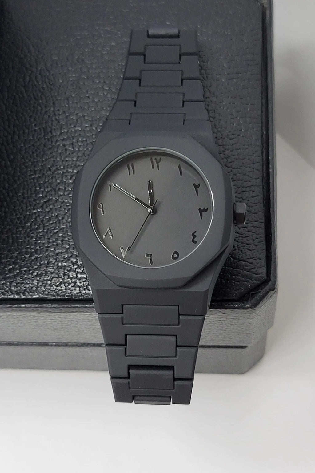 Arabic Aura Watch