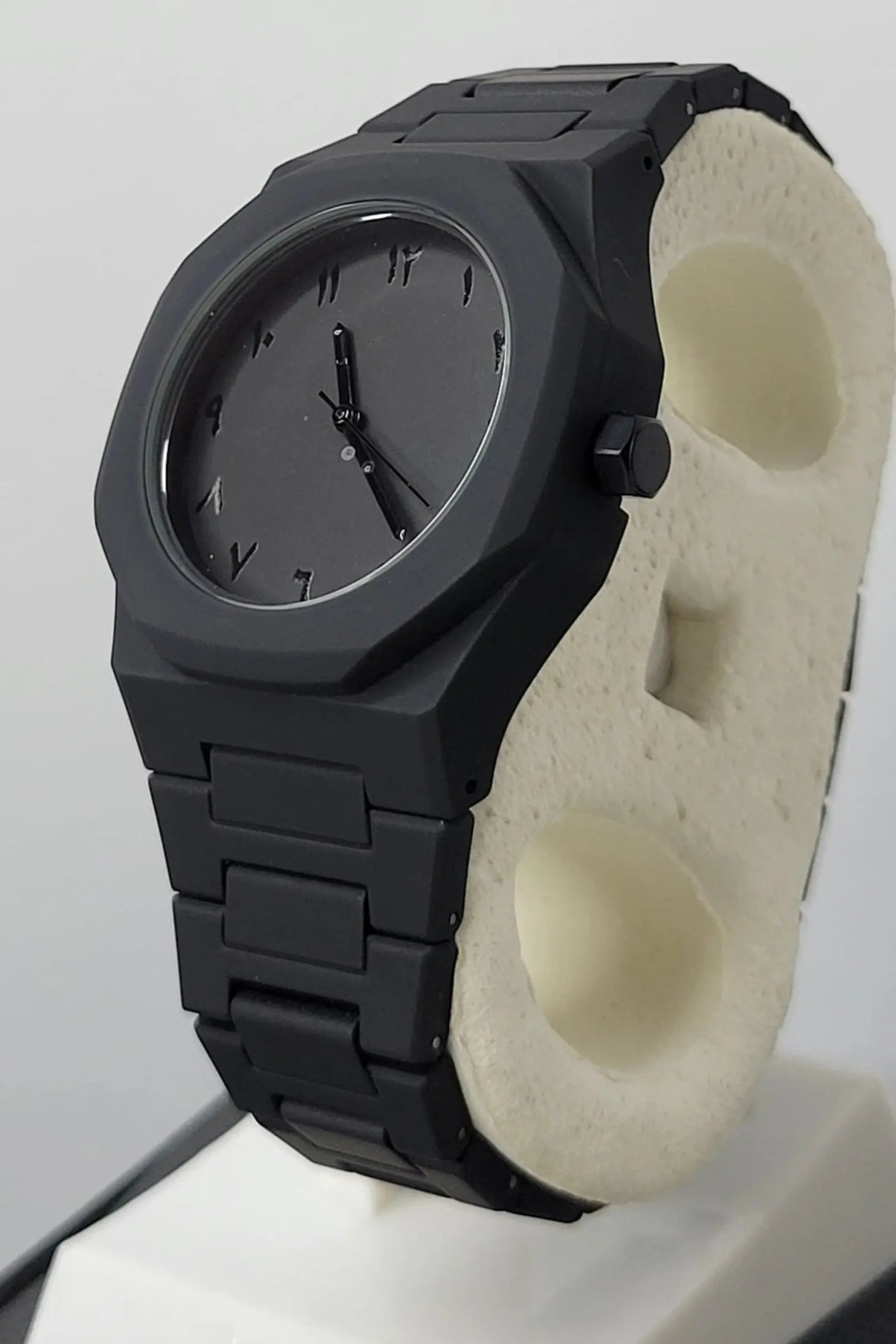 Arabic Aura Watch