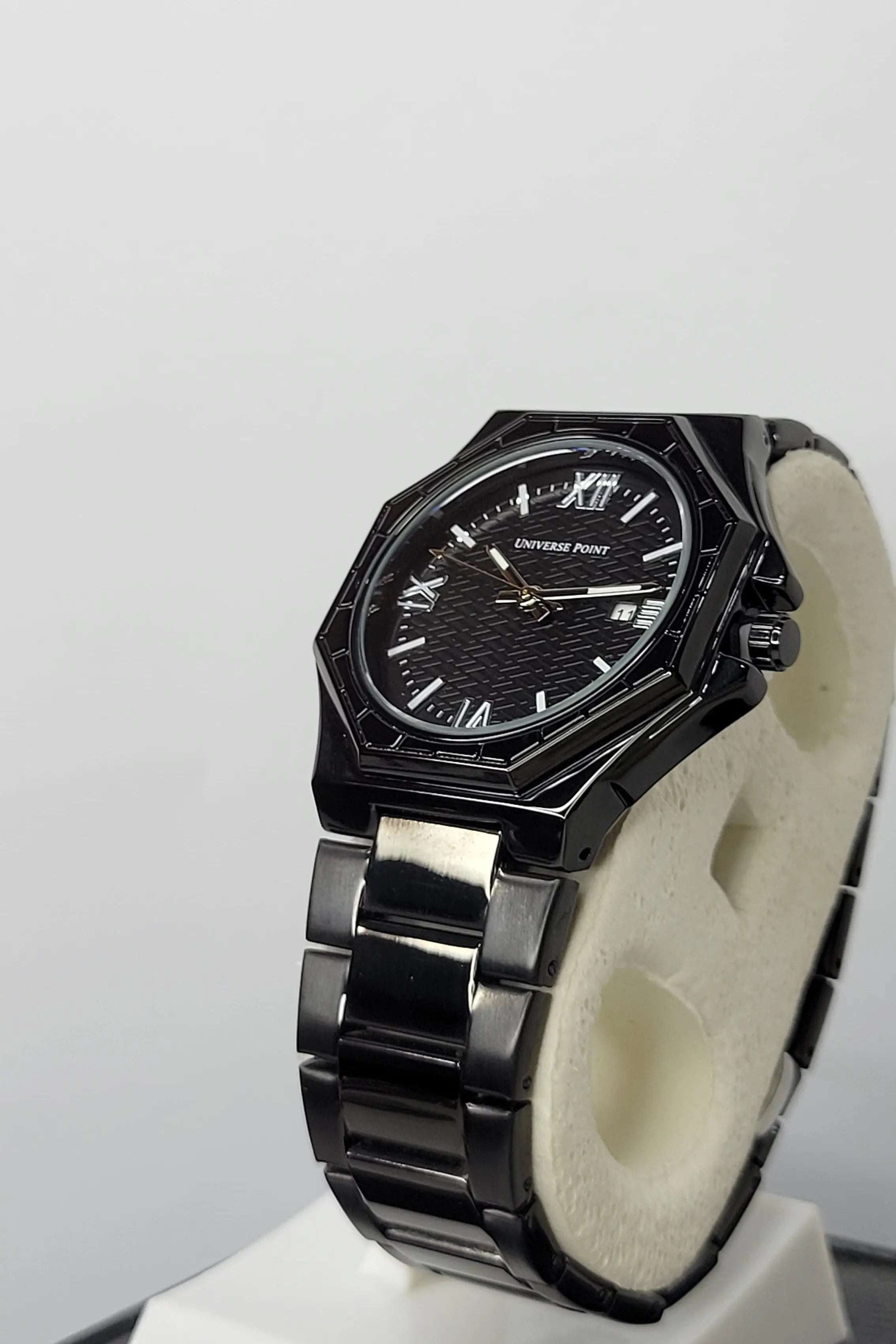 Universe Point Premium Black