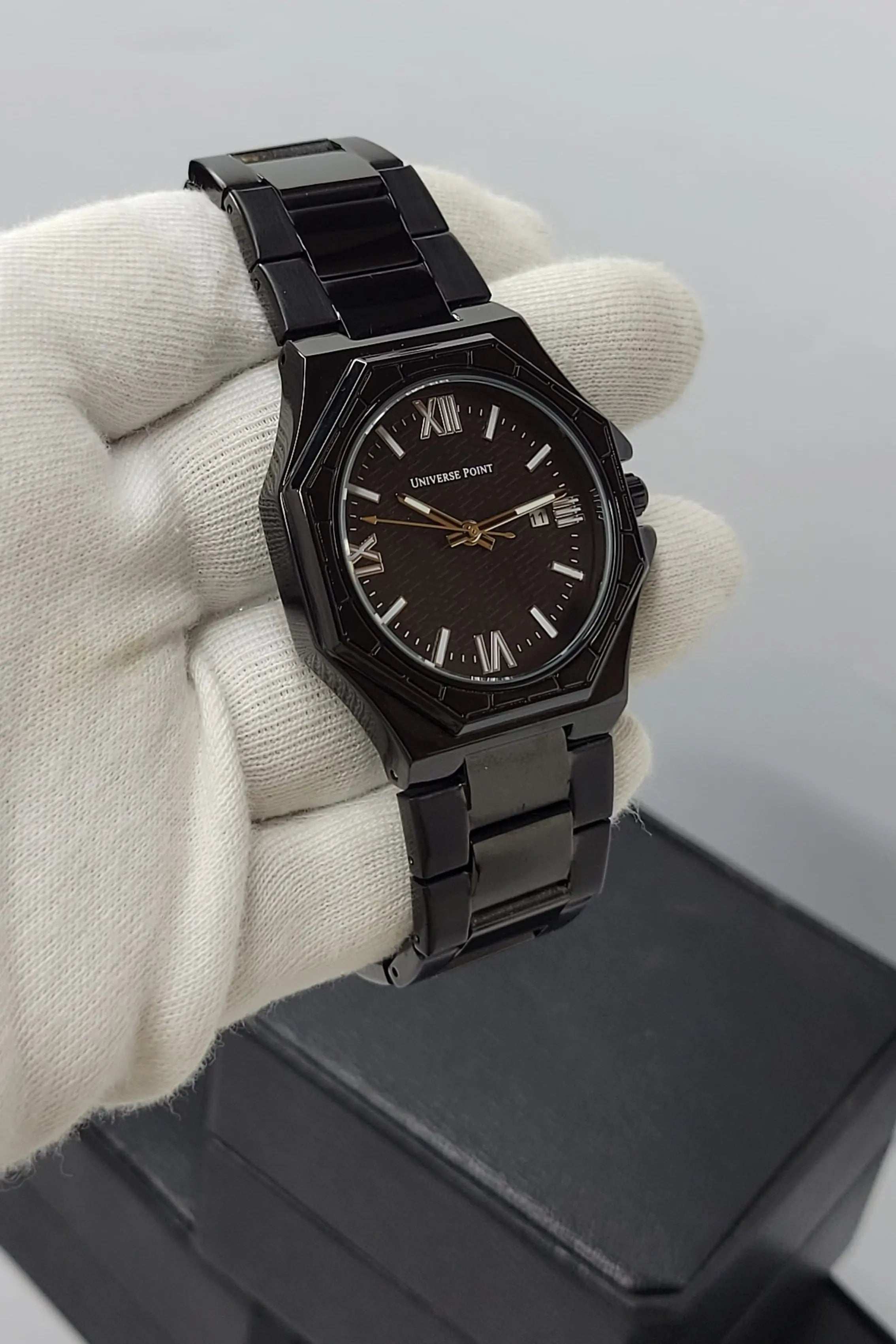 Universe Point Premium Black